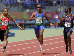 Monzavous  Rae Edwards action photo