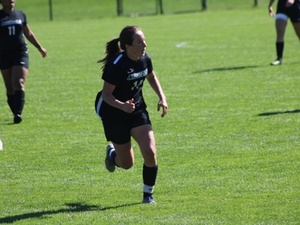 Meghan D. action photo