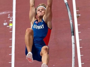 Sondre Guttormsen action photo