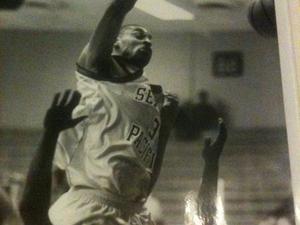 Ajene-bomani Robertson action photo