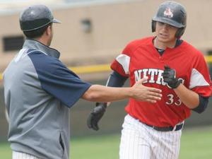 Scott De Jong action photo