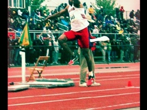 Alonzo M. action photo