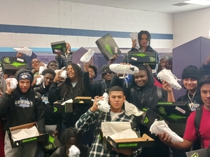 Marquess L. action photo