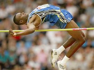 Henderson D. action photo