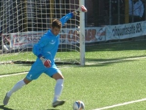 Deljan Bregasi action photo