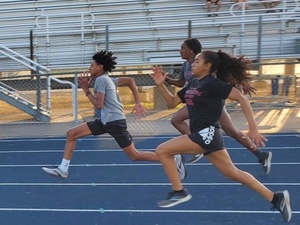 Gerald Houston Jr. action photo