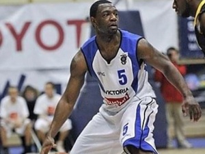 Daryl G. action photo