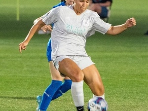 Vanessa Jones action photo