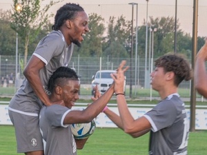 Ricardo R. action photo