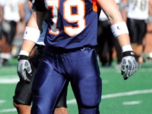 Nick Lennox action photo