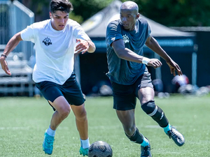 Feli Songolo action photo