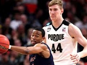 Jamal S. action photo