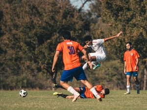 Thomas Z. action photo