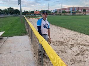 Elisandro Wolfe action photo