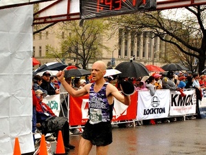 Mike Sanders action photo