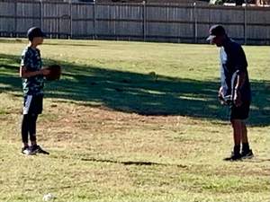 Ramon Valdes action photo