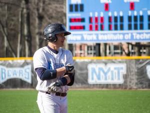 Louis Mele action photo