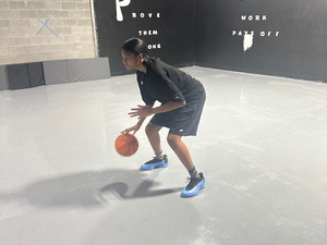 Alyssa Reaves action photo