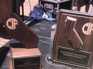 Donte Bowie action photo