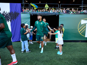 Andrew Gage G. action photo