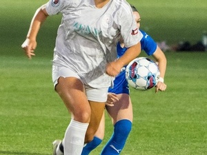 Vanessa Jones action photo