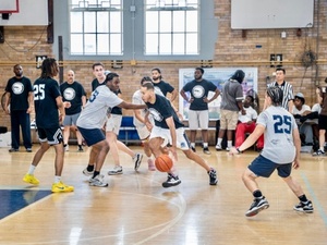 Peter Gonzalez action photo