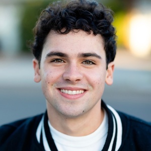 Noah F., Los Angeles, CA Soccer Coach