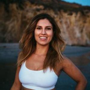 Elena T., Los Angeles, CA Yoga Coach