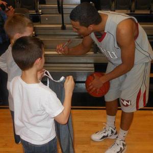 Anthony G., Beaverton, OR Basketball Coach
