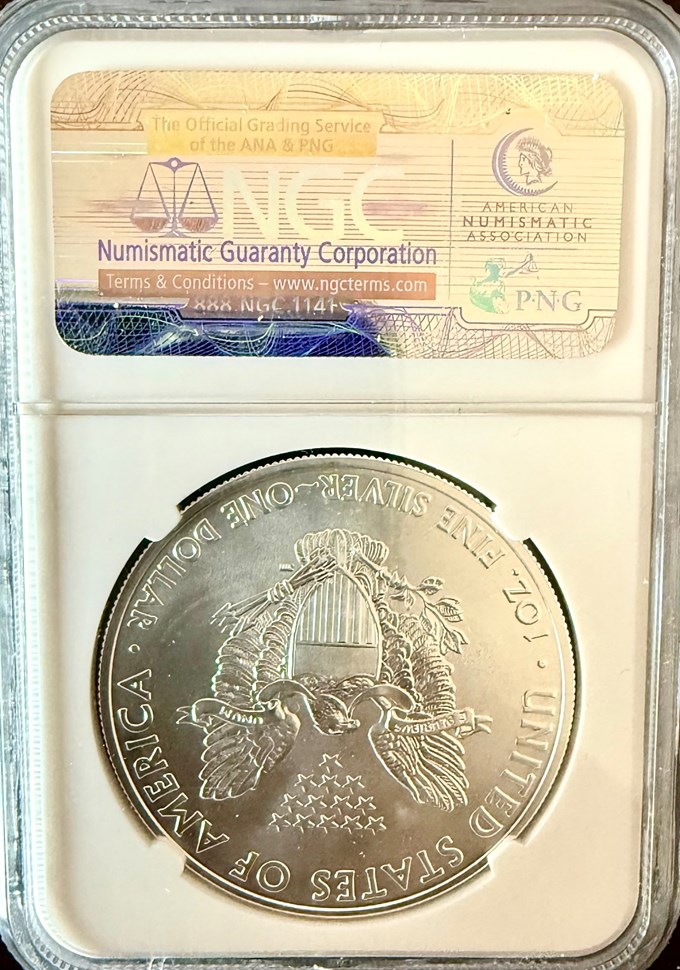2011(S) EAGLE S$1 MS | Coin Explorer | NGC