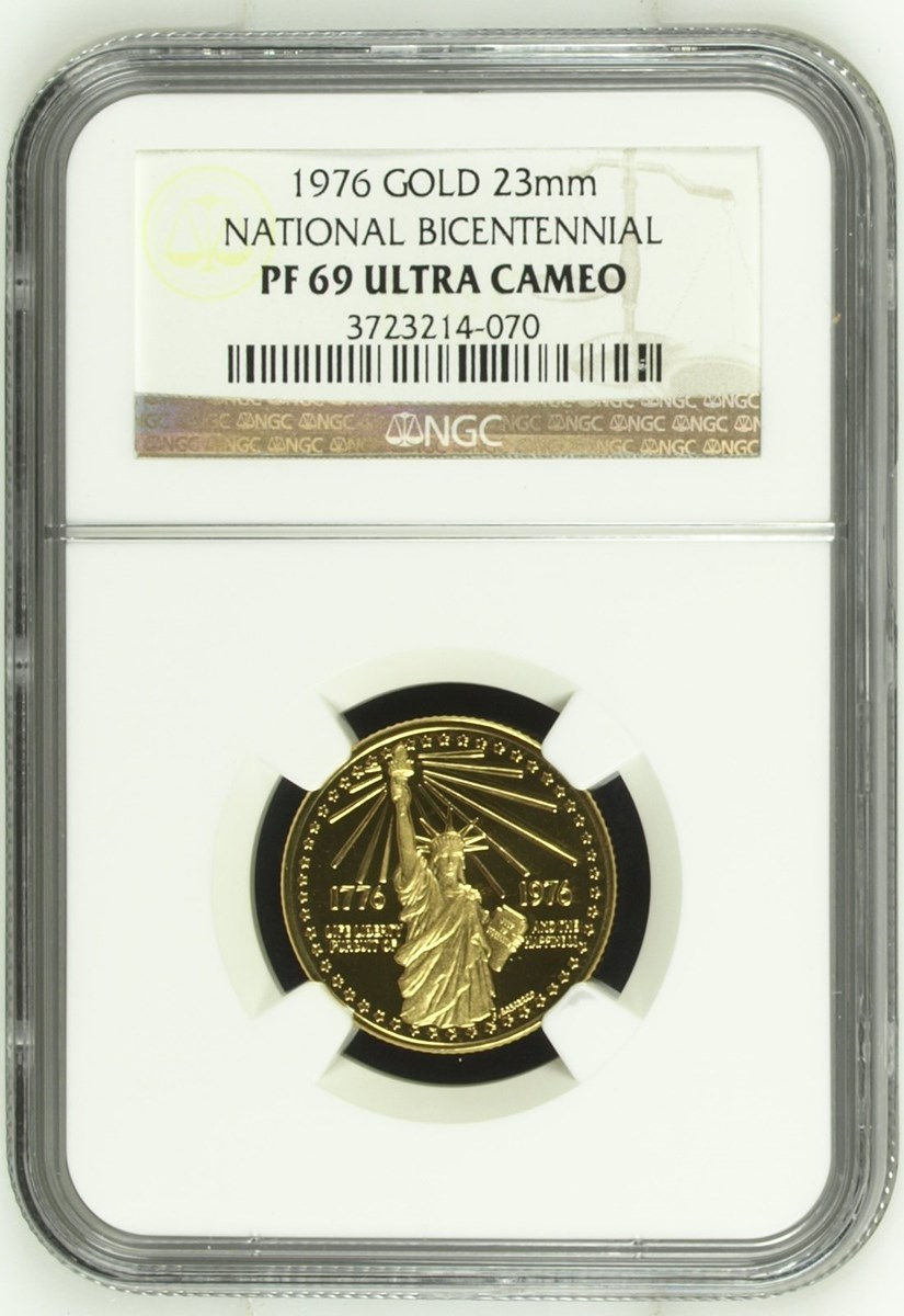 1976 SWO-52ID NATIONAL BICENTENNIAL 23mm PF | Coin Explorer | NGC