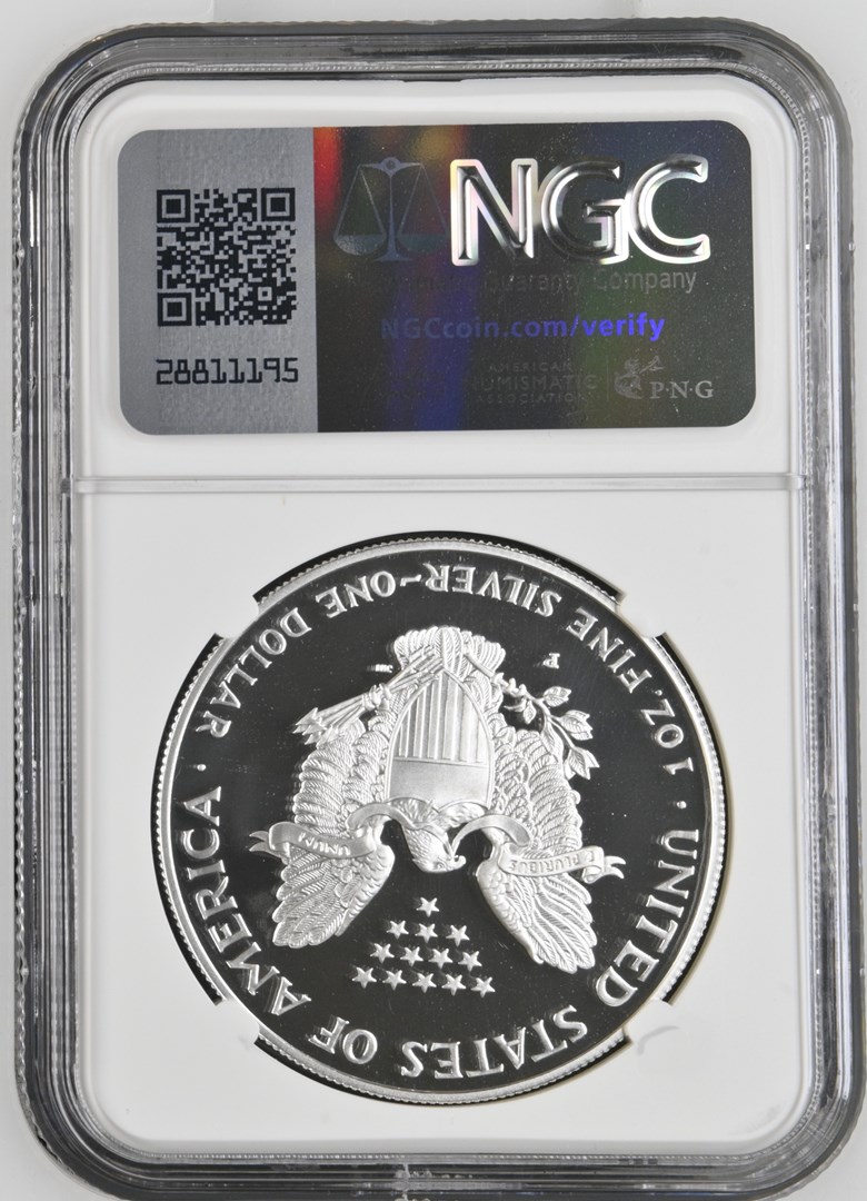 イーグル銀貨　1996 P Eagle $1 PF 69 ULTRA CAMEO 1996-P Silver Eagle $1. NGC Graded PF-69 Ultra Cameo. Store