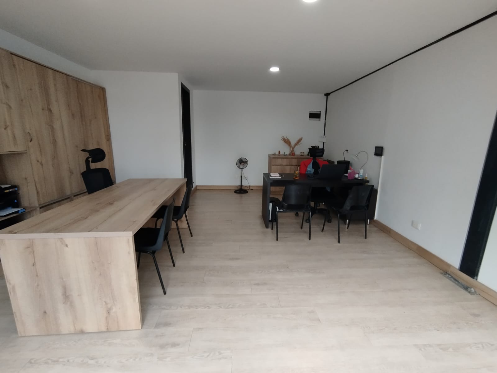 Oficina en arriendo en EL POBLADO, 44 m²