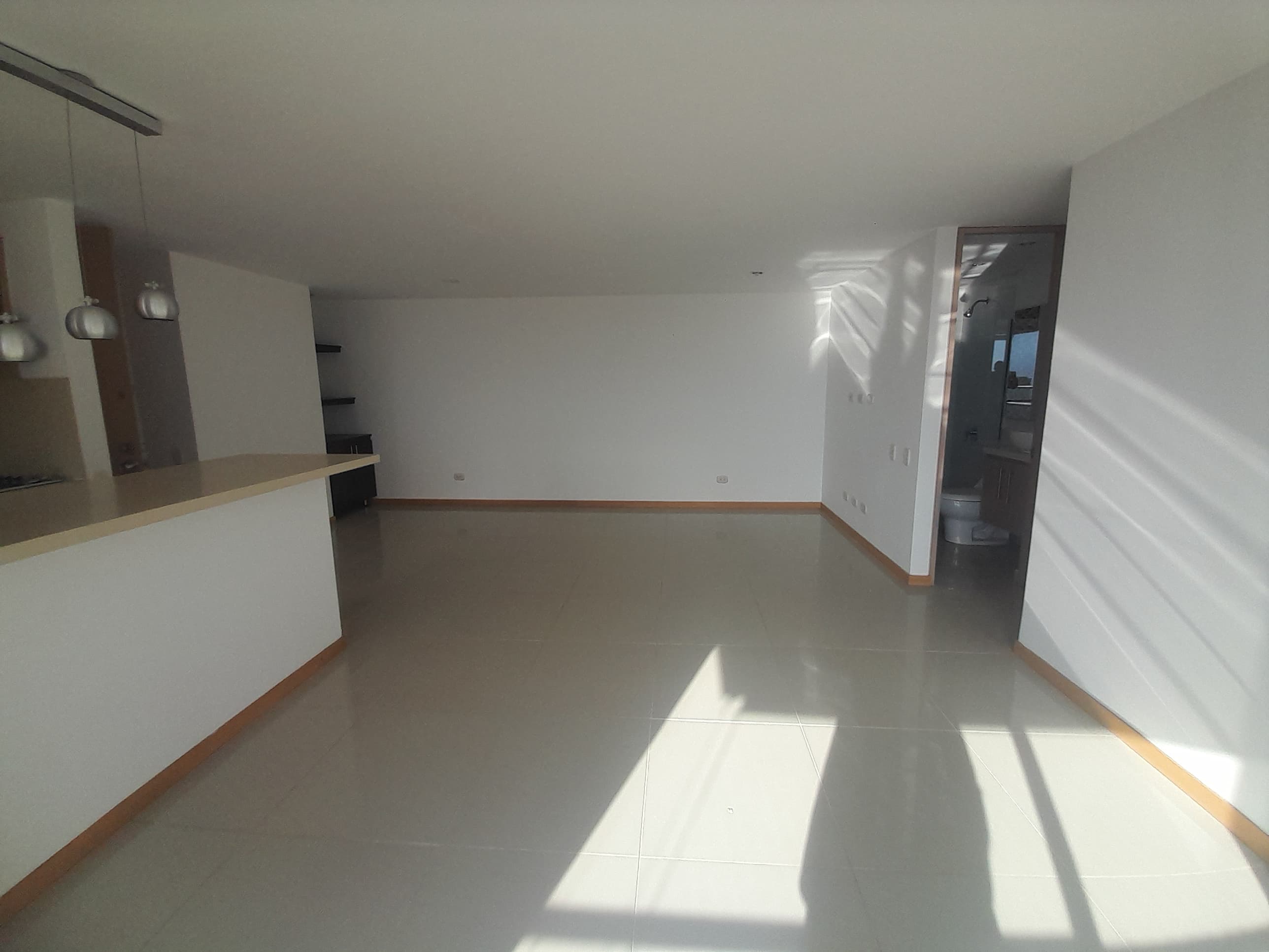 Apartamento en arriendo en LOMA DEL INDIO, 75 m², 3 alcobas