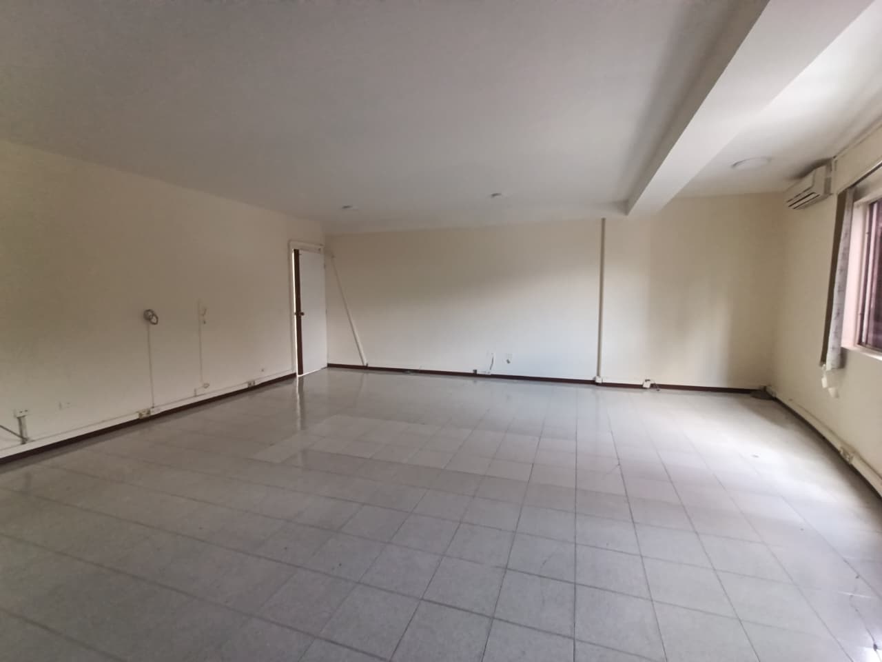 Bodega en arriendo en GUAYABAL, 51 m²