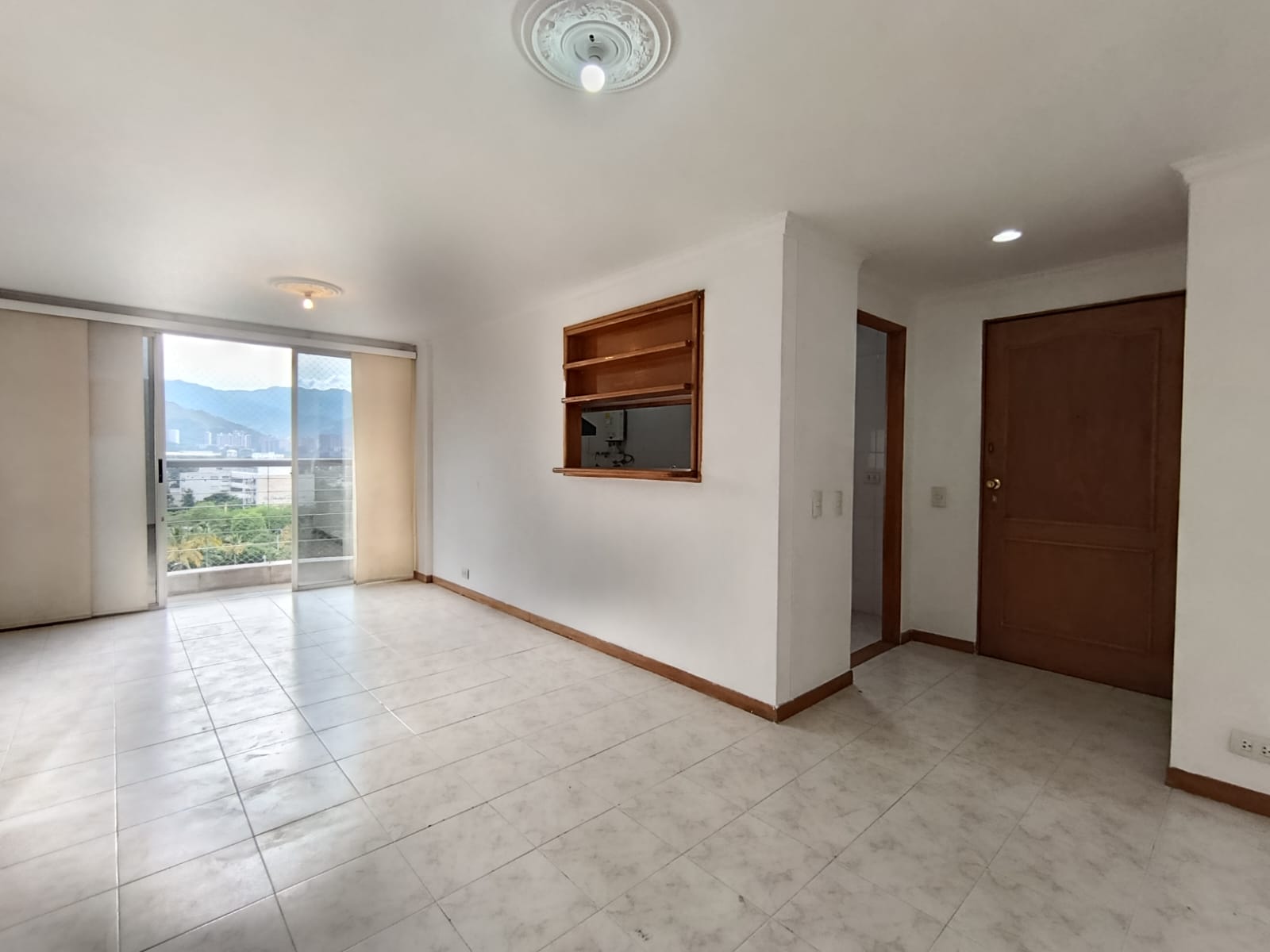 Apartamento en arriendo en PATIO BONITO, 63 m², 2 alcobas