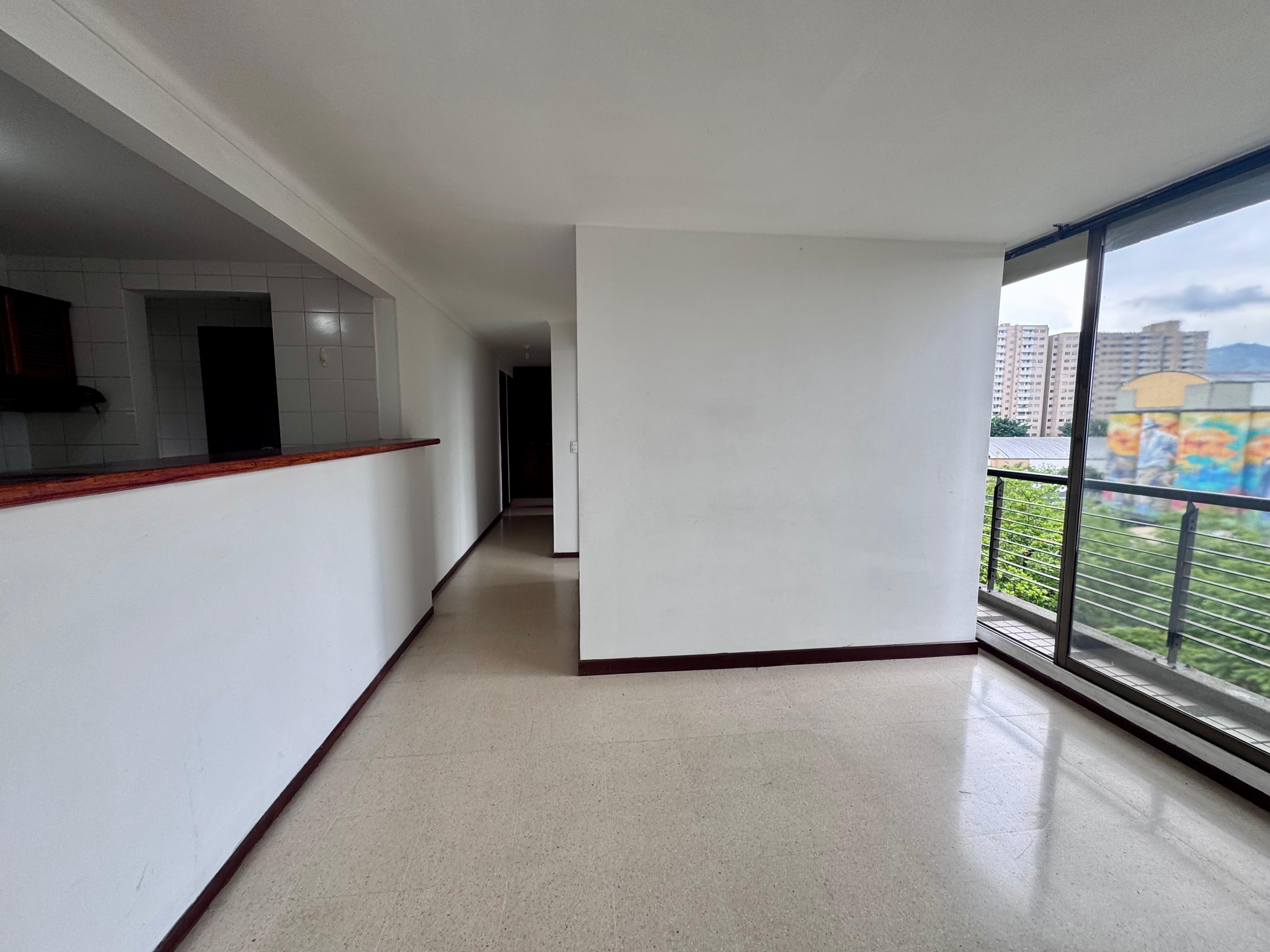 Apartamento en arriendo en JARDINES, 87 m², 4 alcobas