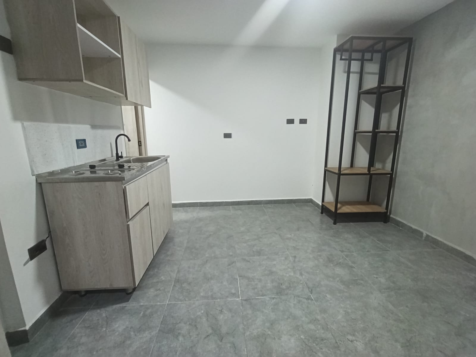 Apartaestudio en arriendo en El Dorado Envigado, Envigado en El Dorado Envigado