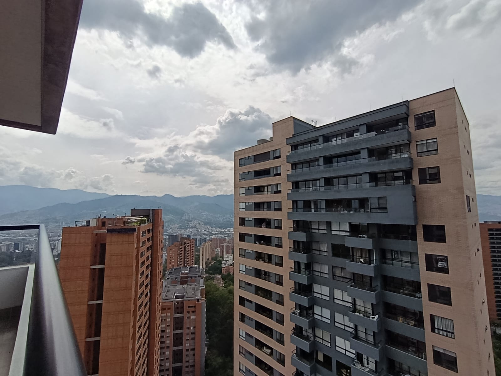Apartaestudio en arriendo en LOS BALSOS, 67 m², 1 alcoba