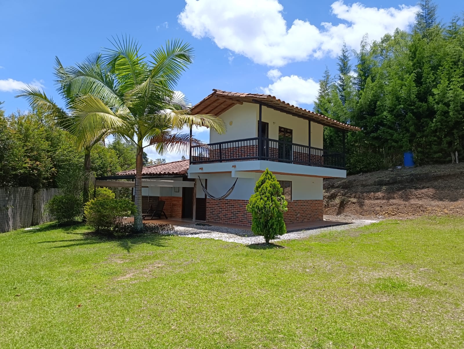 Finca en arriendo en RIONEGRO, 120 m², 3 alcobas
