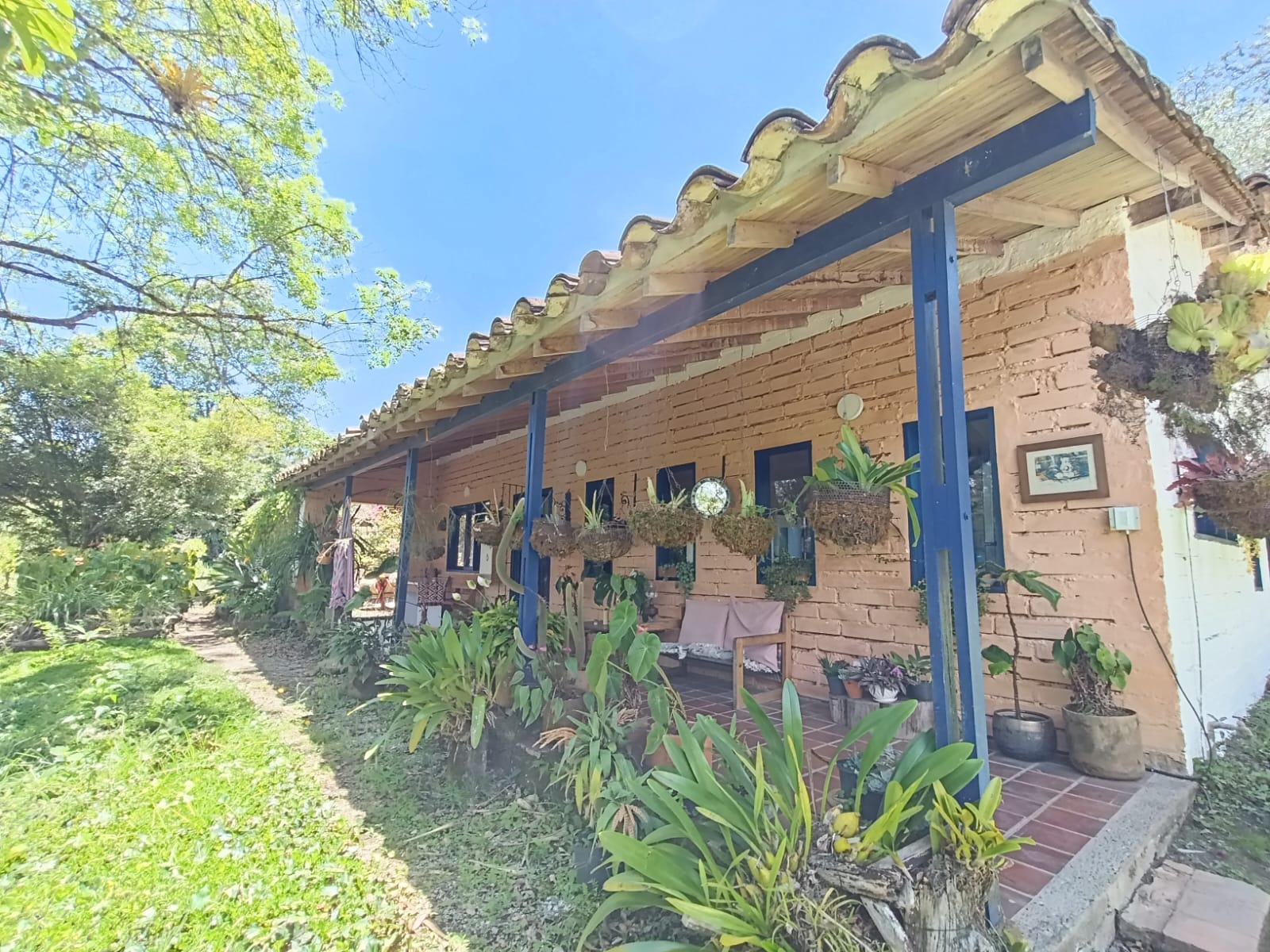 Finca en arriendo en VEREDA EL TABLAZO, 250 m², 3 alcobas