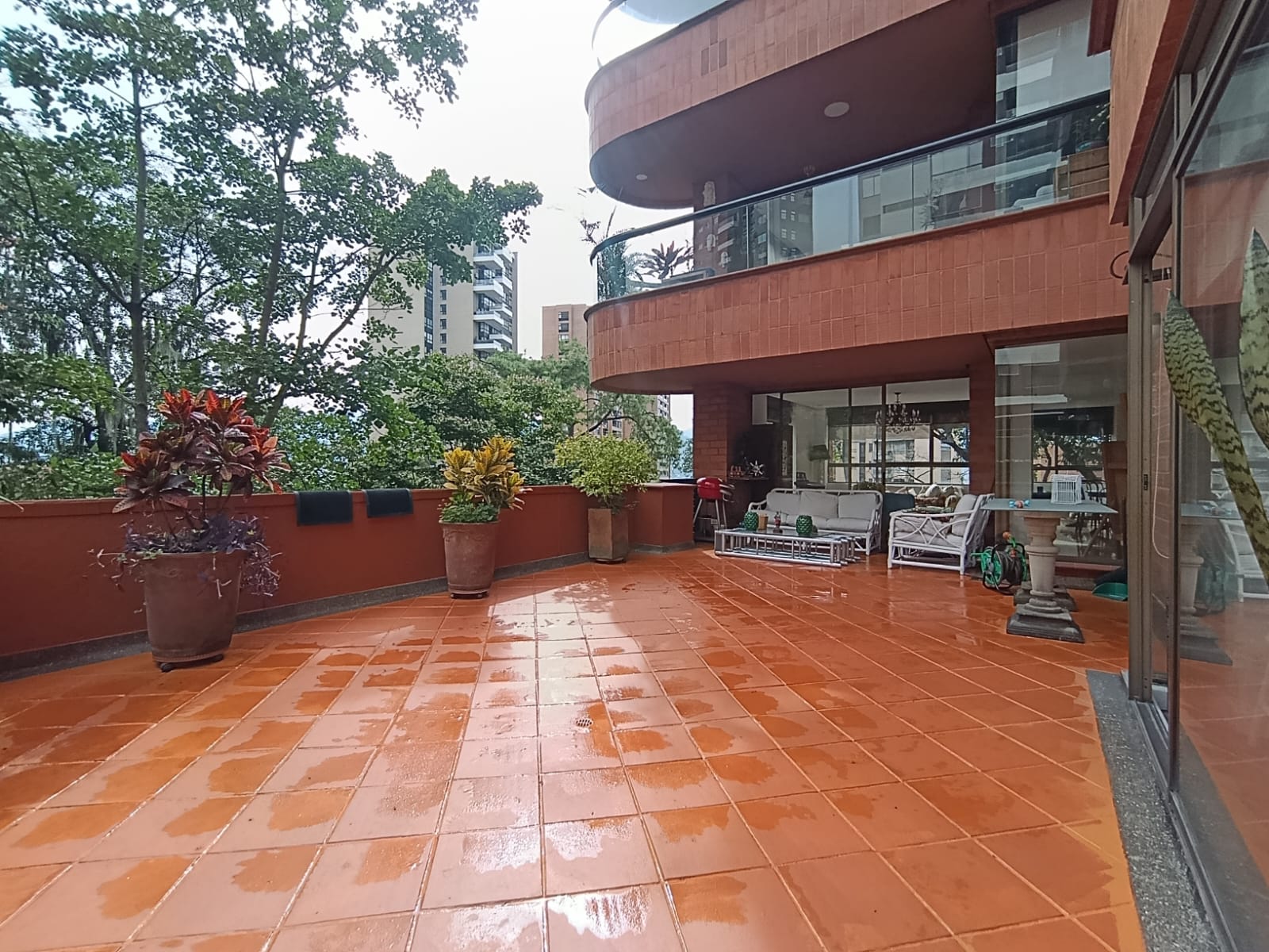 Apartamento en arriendo en LALINDE, 280 m², 3 alcobas