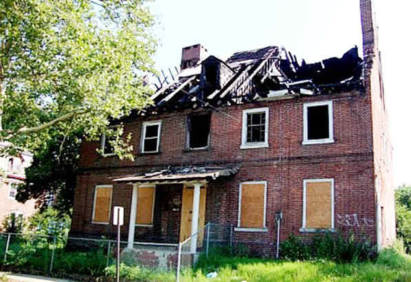 ugly-houses-ugly-house-contest-aims-to-draw-attention-to-camdens-vacant.jpg