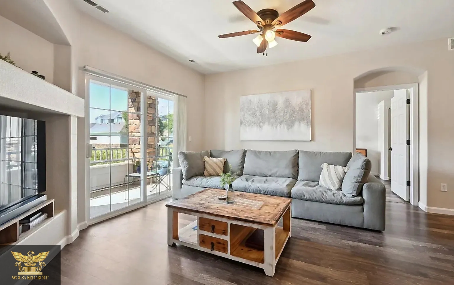 LIVING_ROOM_2.jpeg