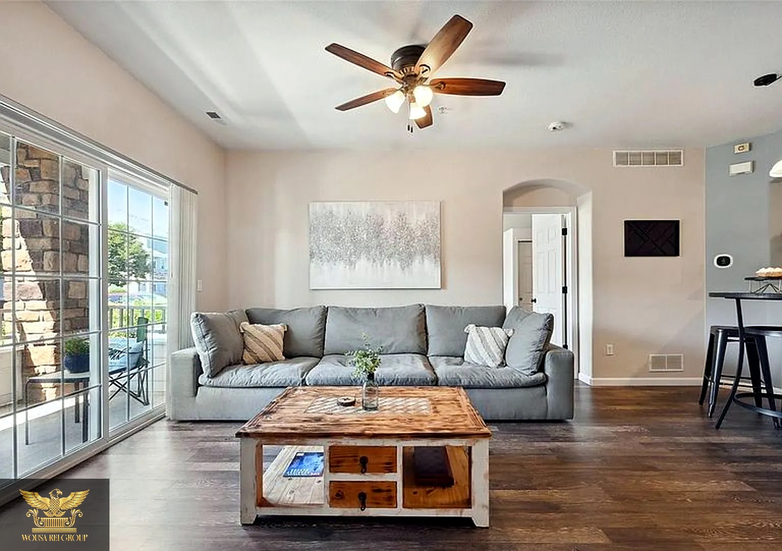 LIVING_ROOM_3.jpeg