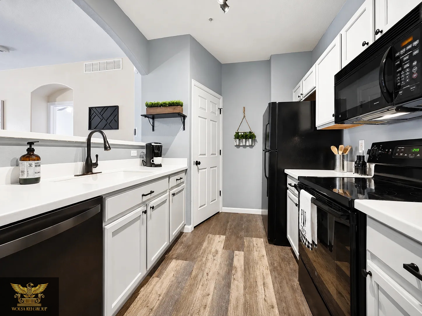 KITCHEN_1.jpeg