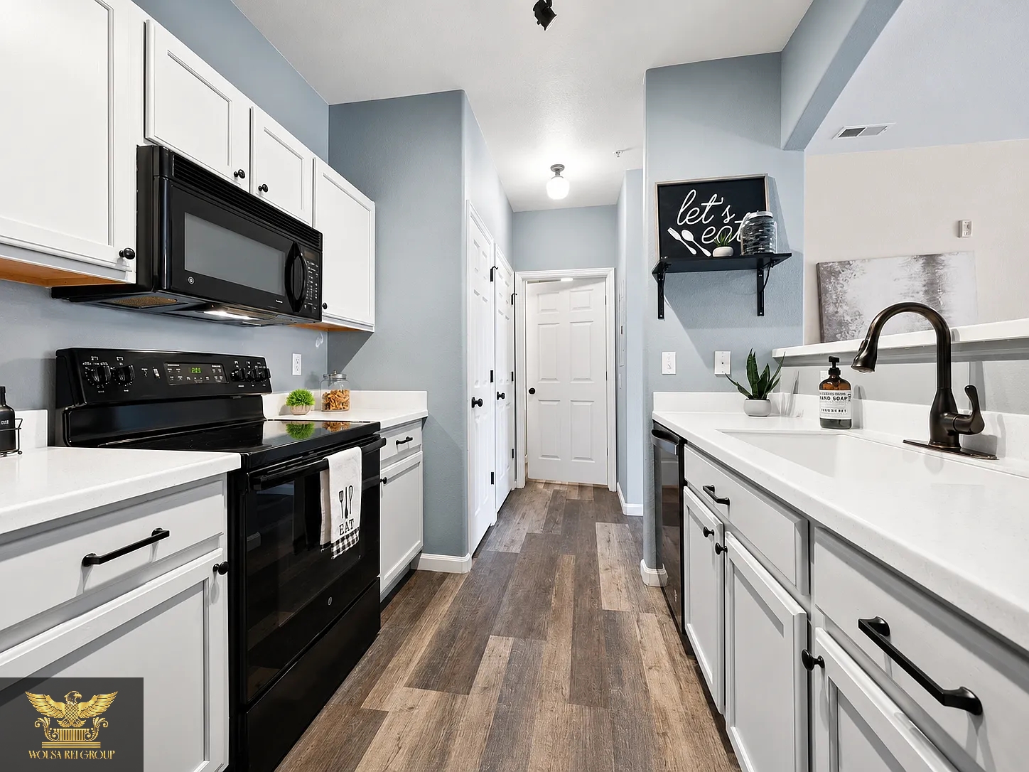KITCHEN_2.jpeg