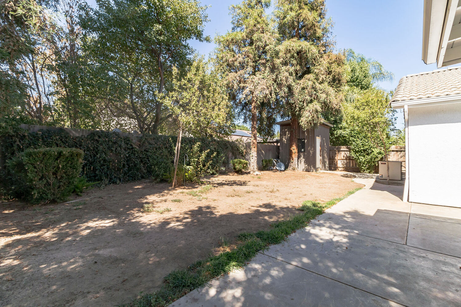 2124 E Vermont Ave, Fresno, CA, 93720 for Sale House (Single Family