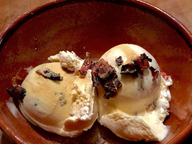 Sous Vide Mac and Cheese Ice Cream with Bacon Chunks Recipe