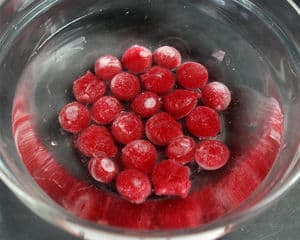 Sodium alginate spheres